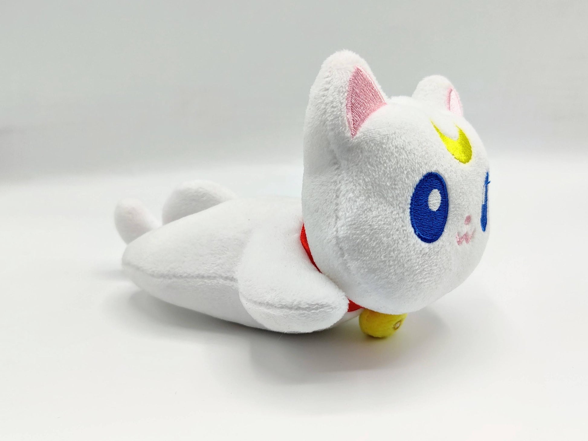 Mini Arty Moon Cat Plush | Kawaii Magical Girl Inspired Plush Toy